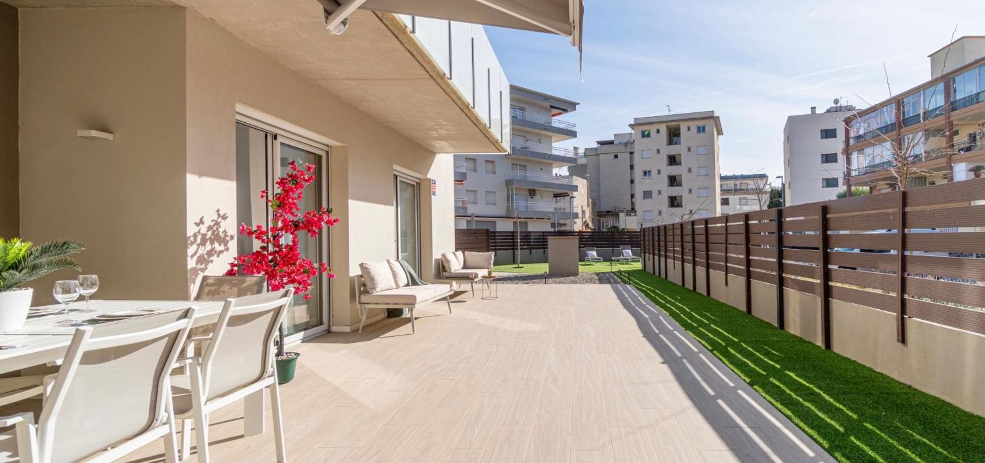 Apartamento Marivent 2023 Rosas